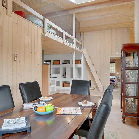 In With Sauna 度假居