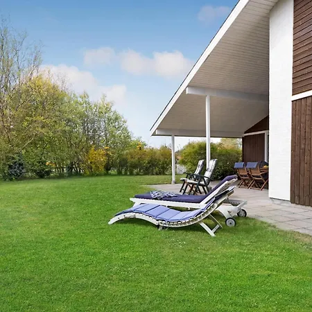 In With Sauna * Rødby